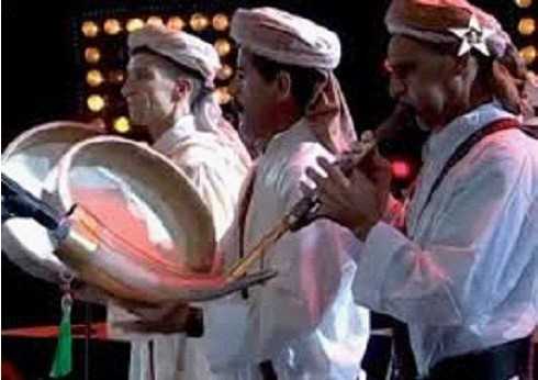 La Poésie, la Chanson et la Danse en tant que Marqueurs Forts de l’Identité Amazighe